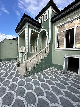 Satılır 4 otaqlı həyət evi 120 m²