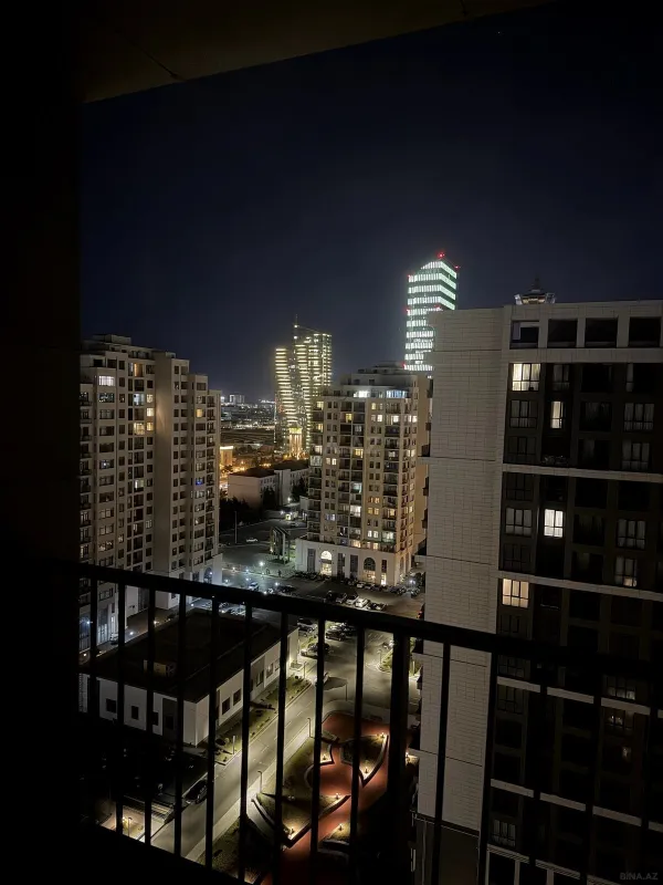 Kirayə verilir 3 otaqlı mənzil 118 m²