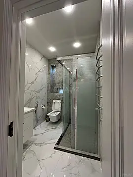 Kirayə verilir 3 otaqlı mənzil 118 m²