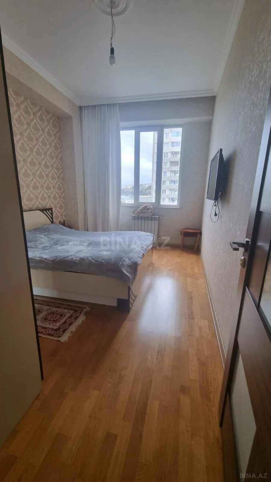 Satılır 2 otaqlı mənzil 68 m²