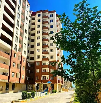 Satılır 3 otaqlı mənzil 135 m² — Bakı, Yeni Yasamal 3 otaq 135.00 m²