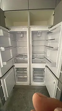 Satılır 3 otaqlı mənzil 140 m²