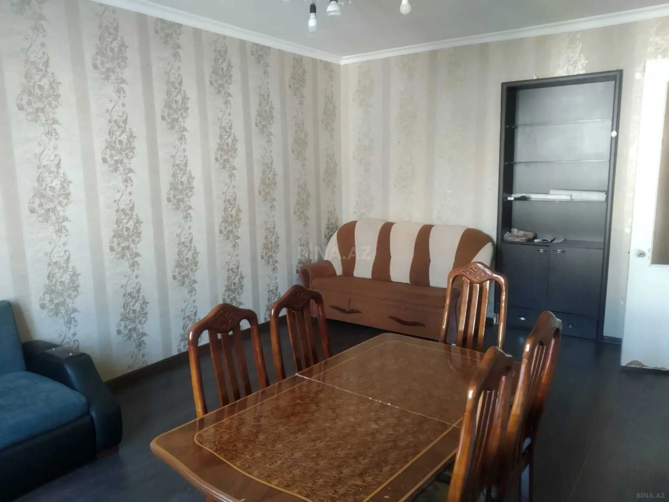 Kirayə verilir 3 otaqlı mənzil 75 m²