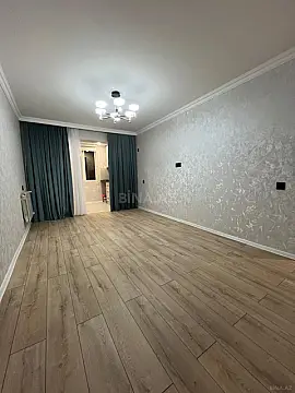 Kirayə verilir 2 otaqlı mənzil 45 m²