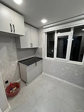 Kirayə verilir 2 otaqlı mənzil 45 m²