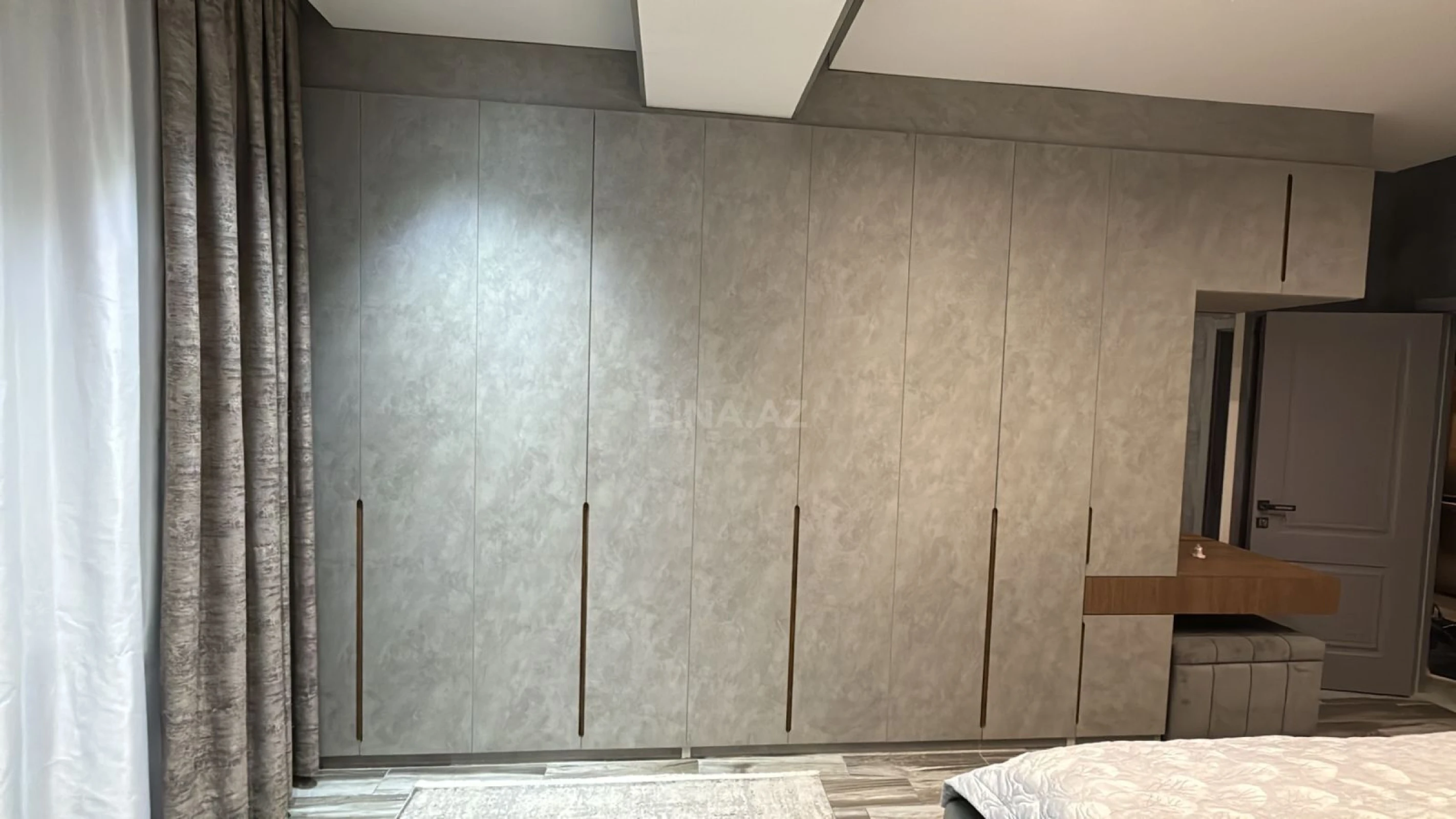 Kirayə verilir 2 otaqlı mənzil 70 m²