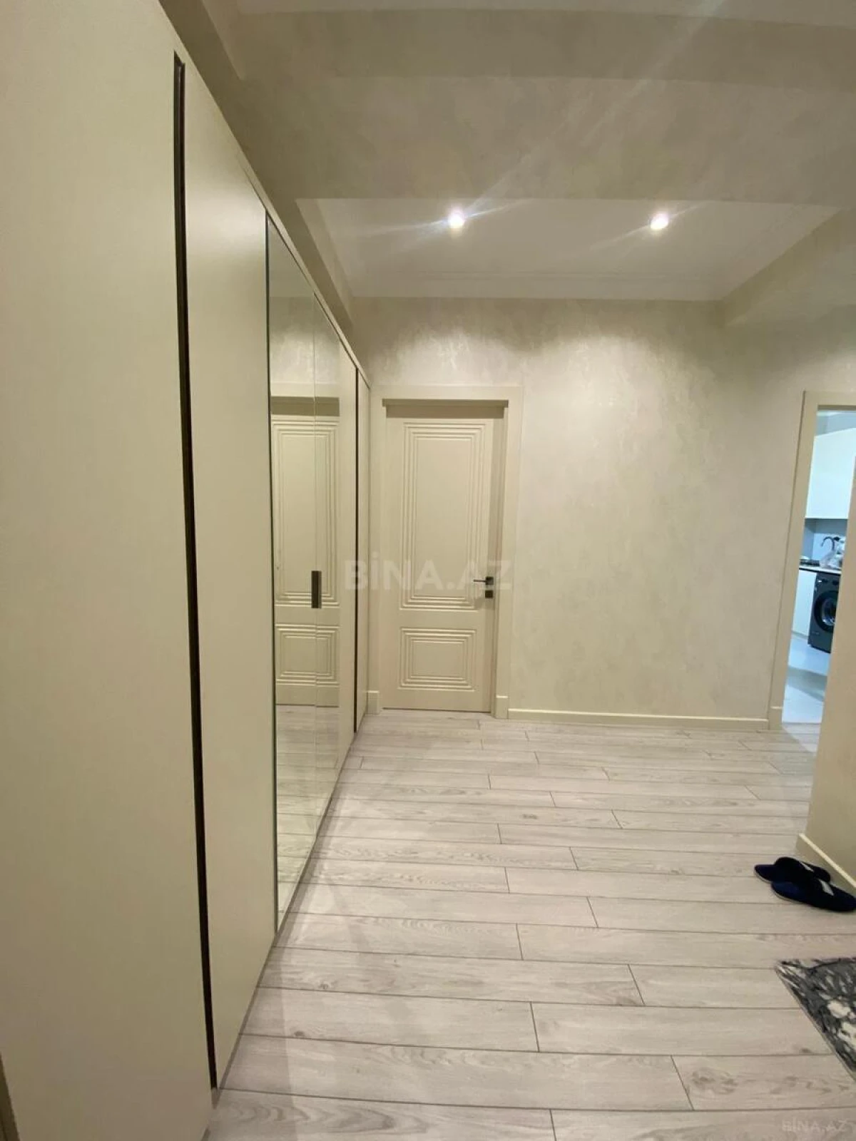 Satılır 3 otaqlı mənzil 85 m²