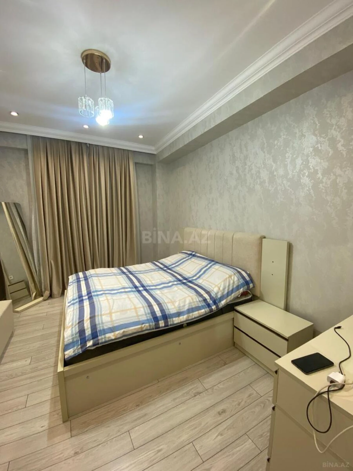 Satılır 3 otaqlı mənzil 85 m²