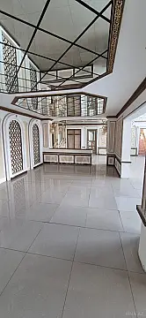 Satılır obyekt 1100 m²