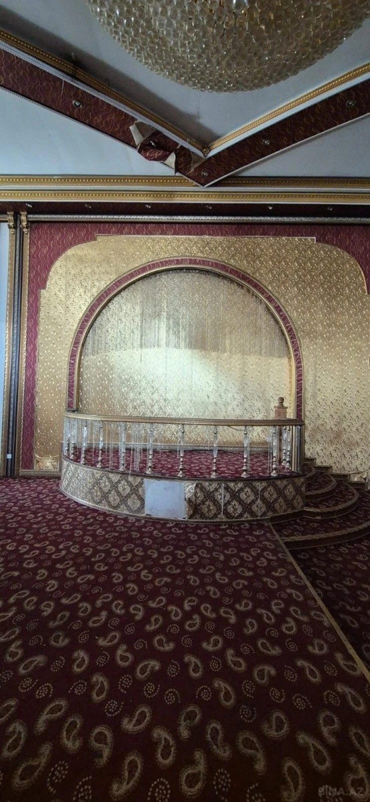 Satılır obyekt 1100 m²