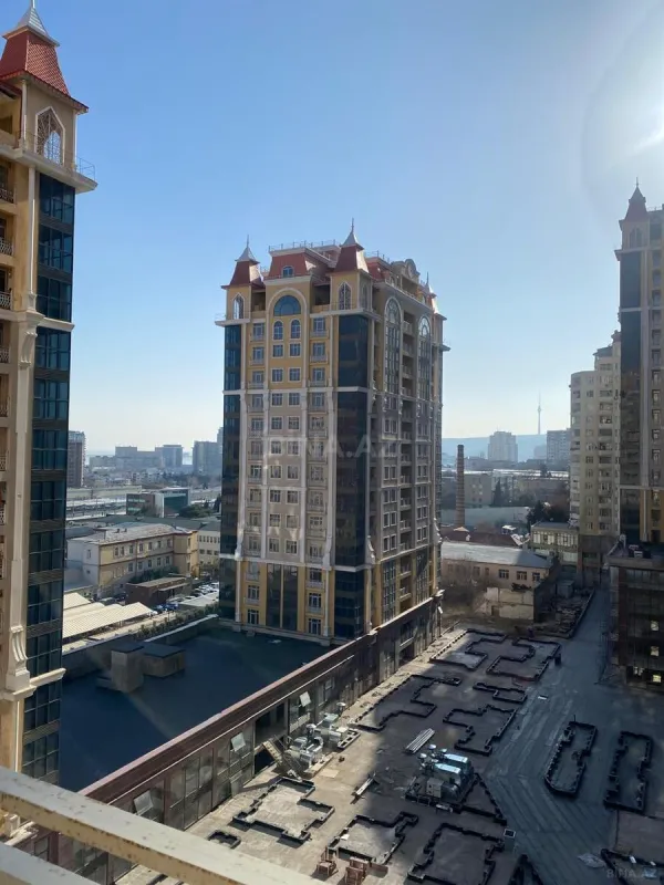 Kirayə verilir 2 otaqlı mənzil 55 m²