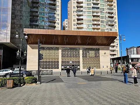 Kirayə verilir 3 otaqlı ofis 150 m² — Bakı, Xətai 3 otaq 150.00 m²