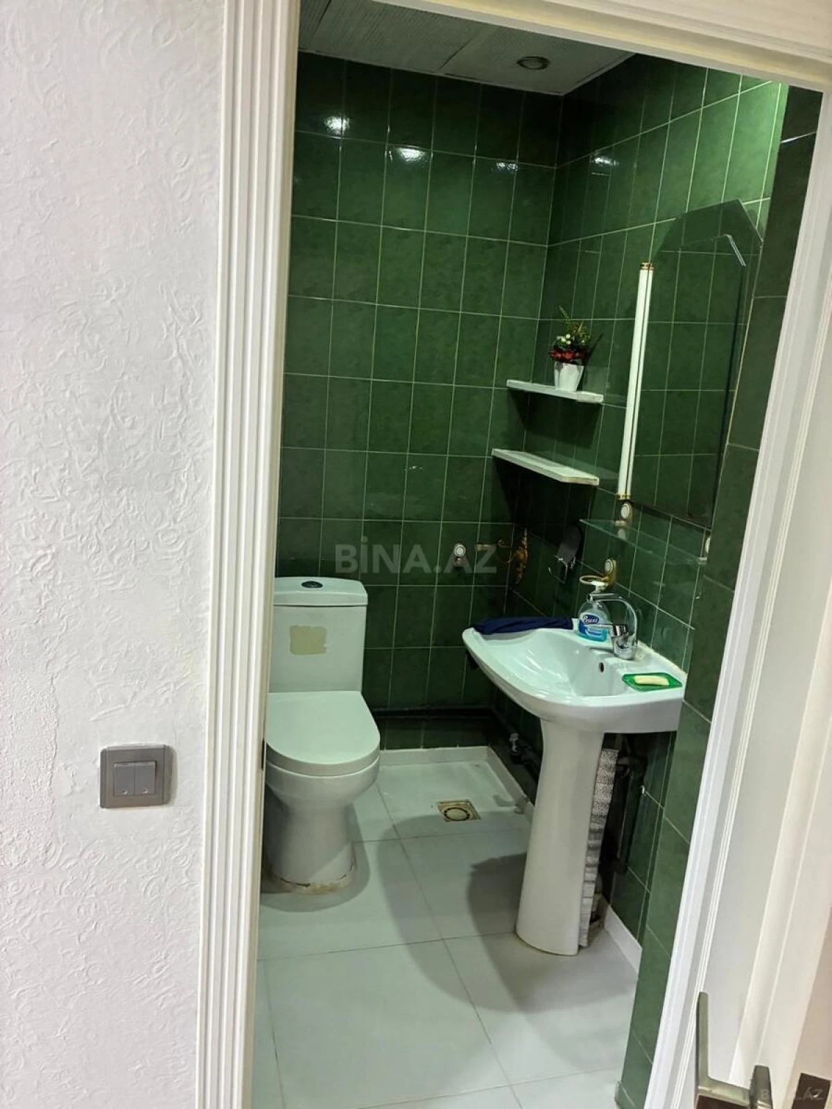 Kirayə verilir 3 otaqlı ofis 150 m²