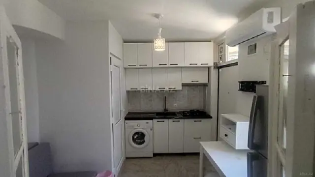 Kirayə verilir 1 otaqlı mənzil 28 m² — Bakı, Nizami 1 otaq 28.00 m²