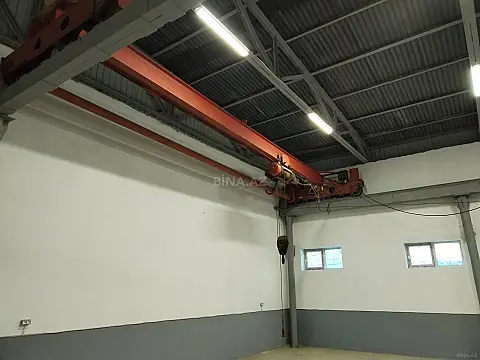 Kirayə verilir obyekt 200 m²