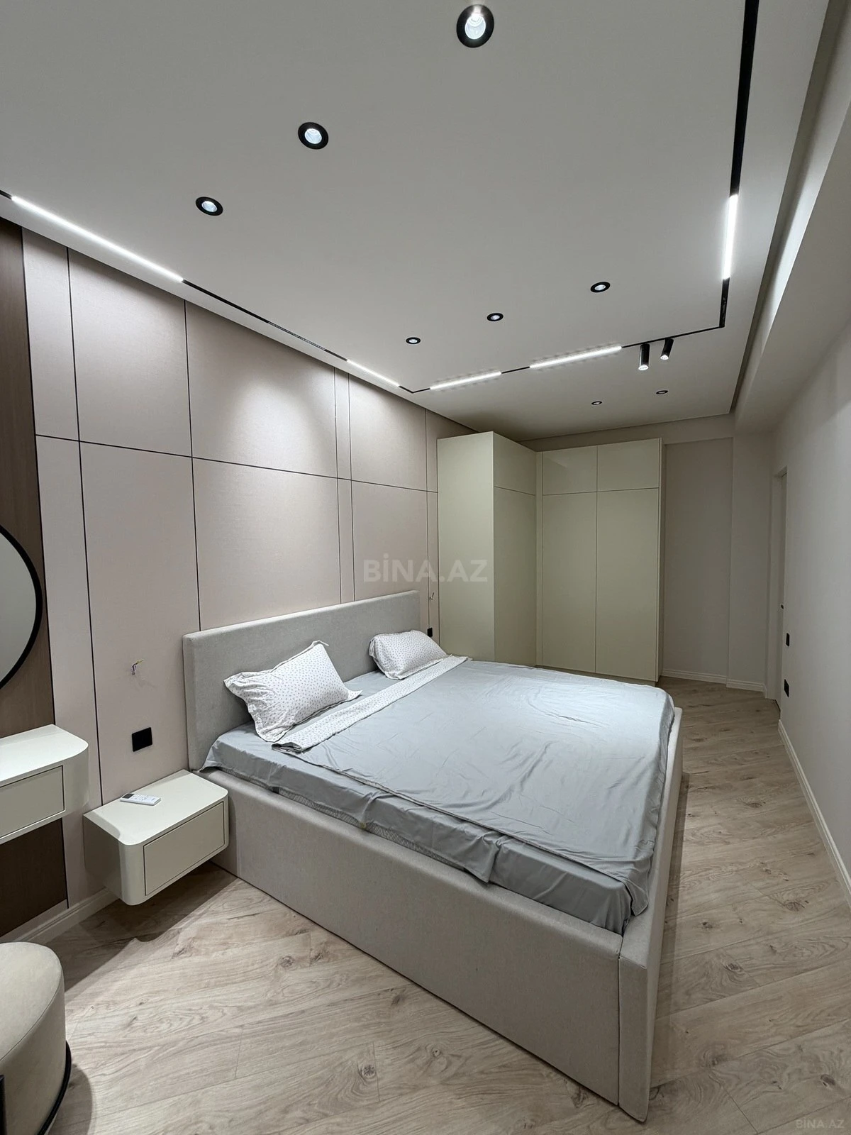Kirayə verilir 3 otaqlı mənzil 108 m²