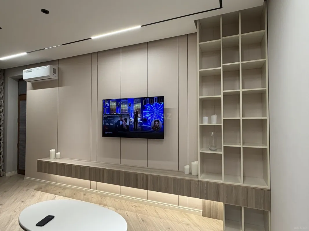 Kirayə verilir 3 otaqlı mənzil 108 m²