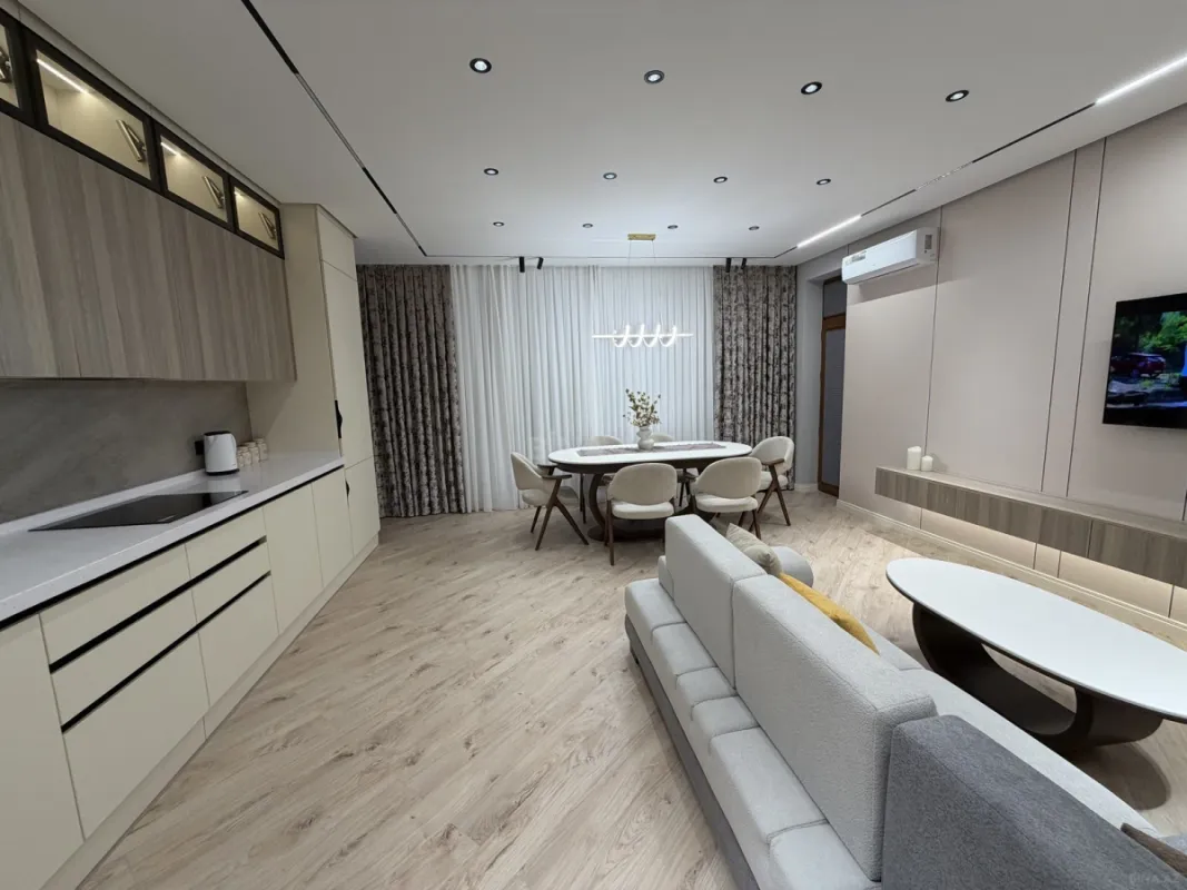 Kirayə verilir 3 otaqlı mənzil 108 m²