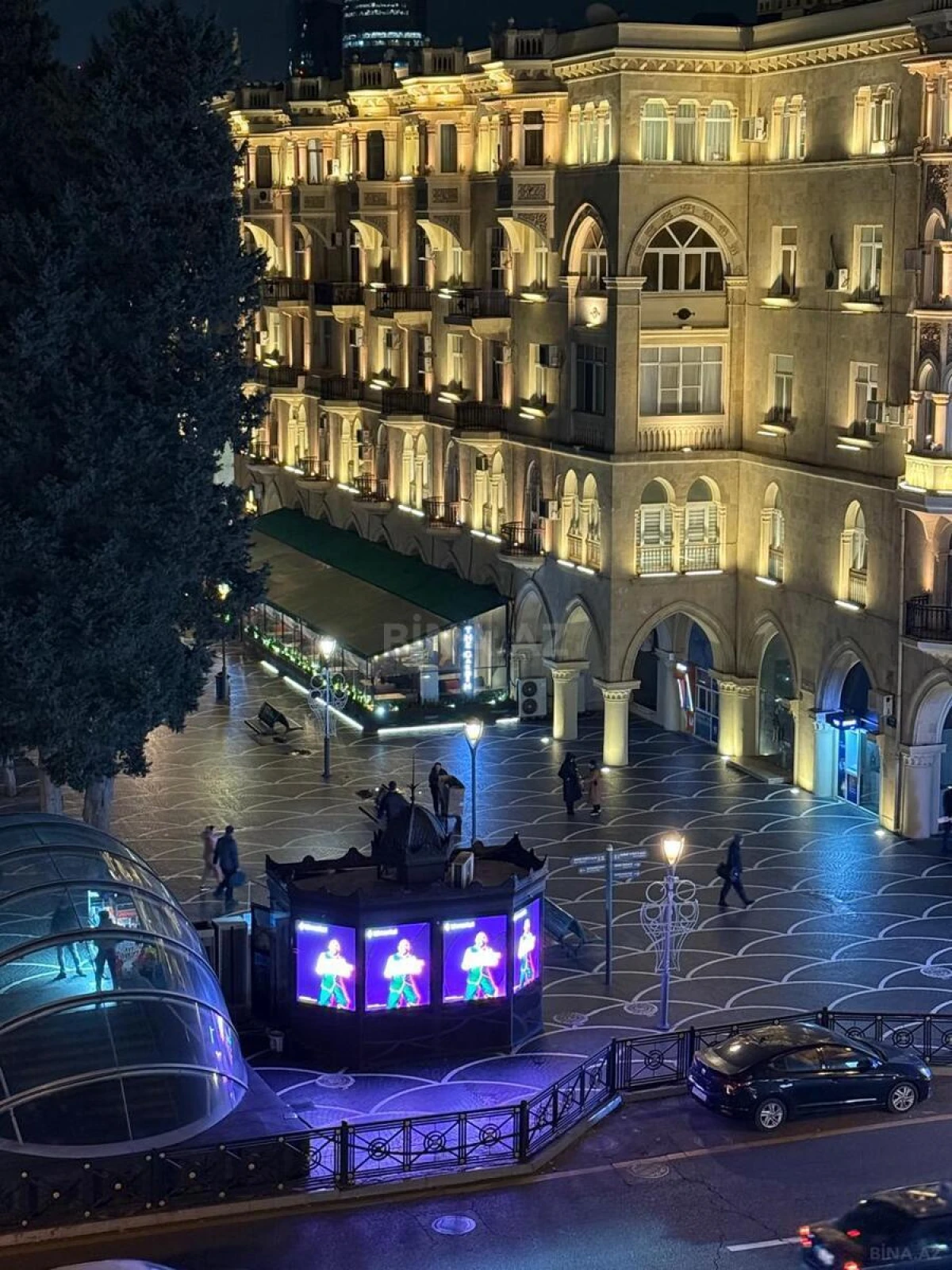 Kirayə verilir 3 otaqlı mənzil 140 m²