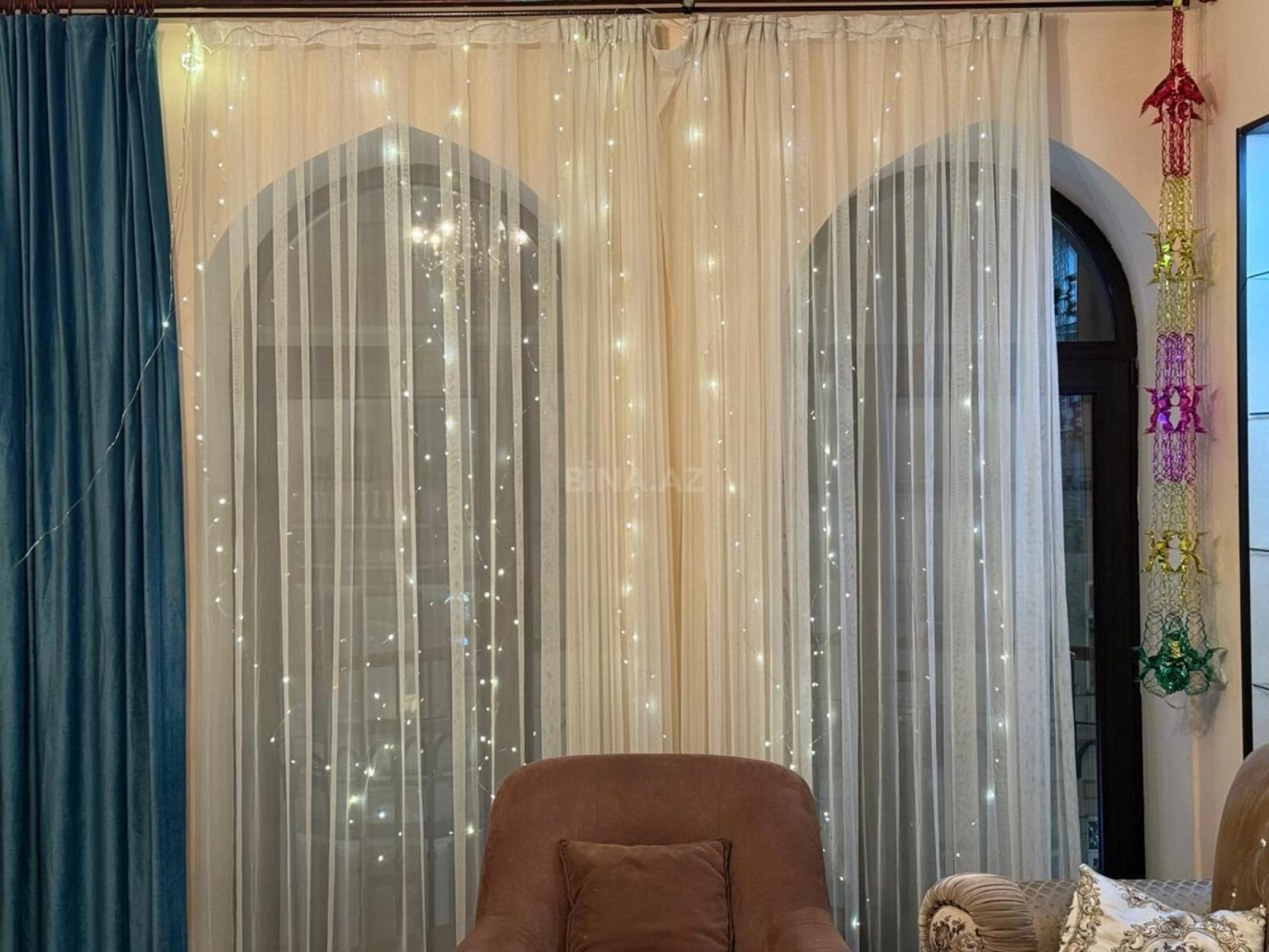 Kirayə verilir 3 otaqlı mənzil 140 m²