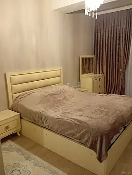 Kirayə verilir 2 otaqlı mənzil 80 m²