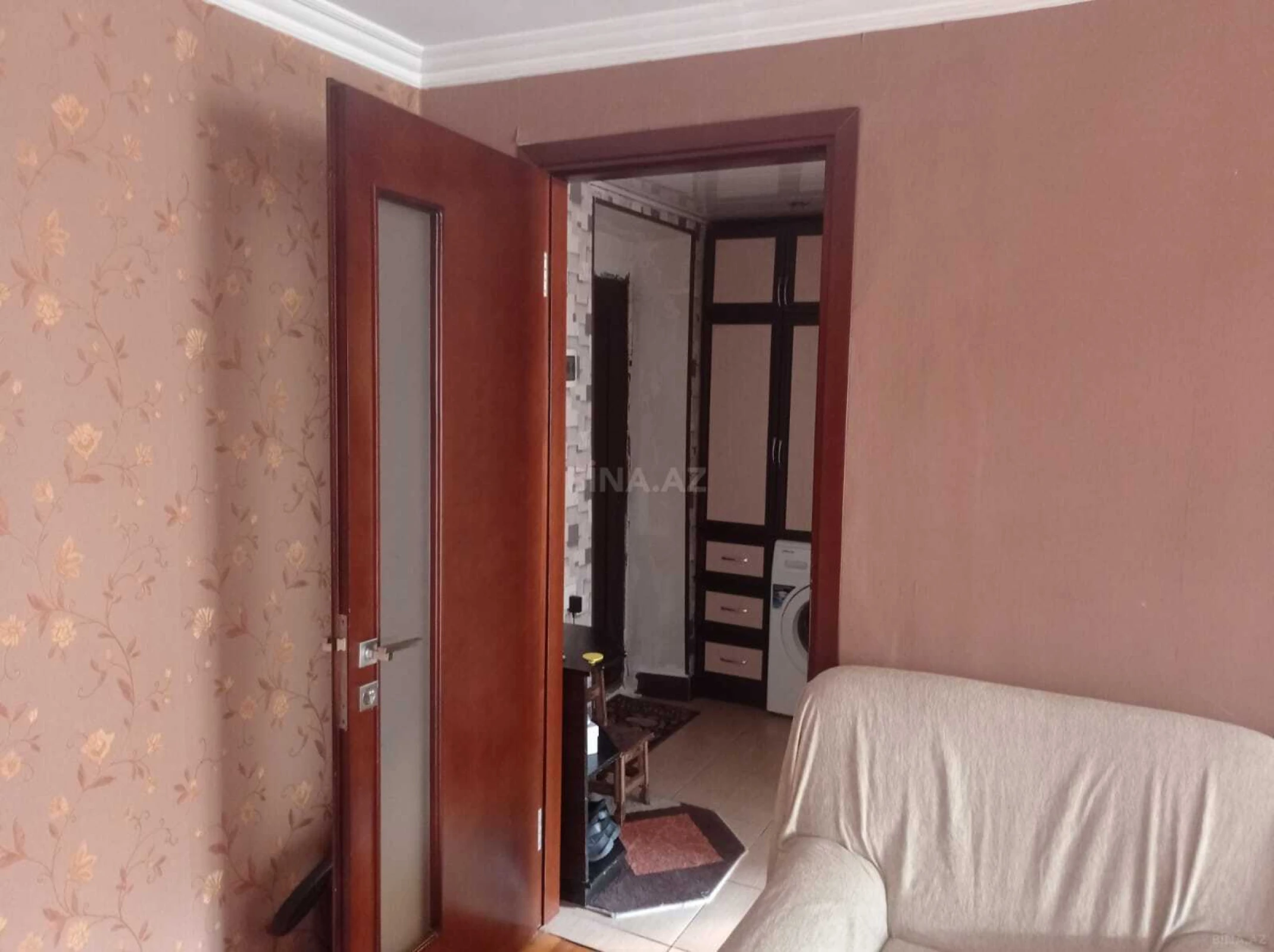 Kirayə verilir 2 otaqlı mənzil 60 m²