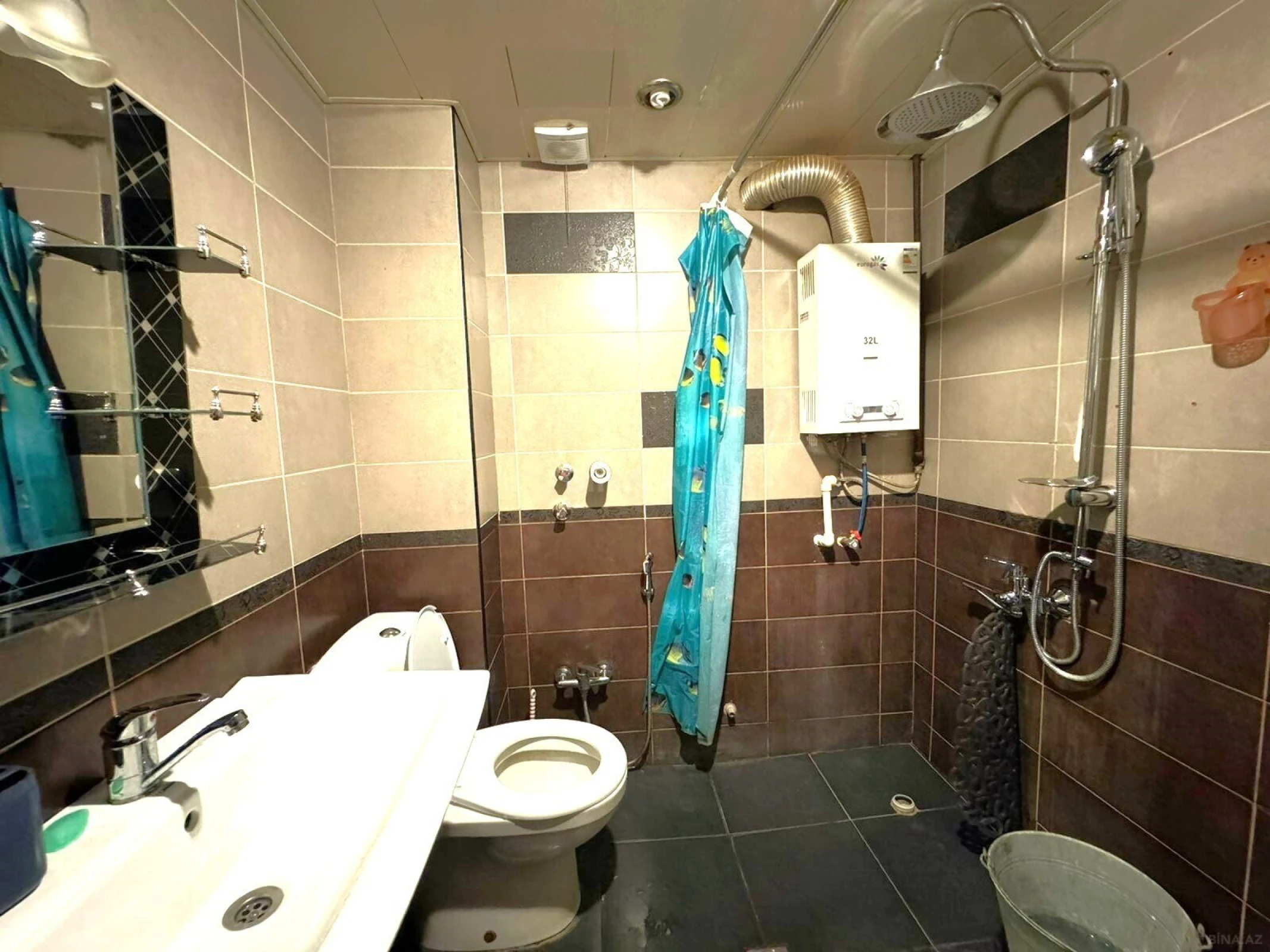 Kirayə verilir 2 otaqlı mənzil 60 m²