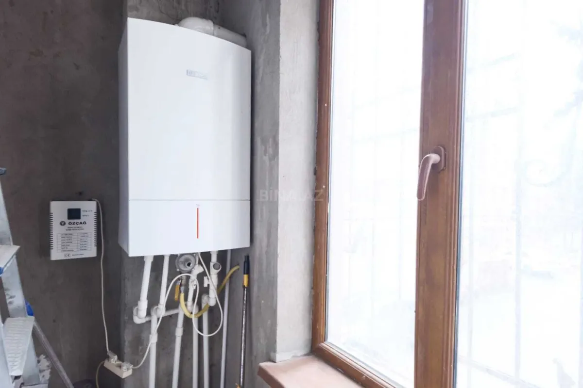 Satılır 4 otaqlı ofis 167 m²