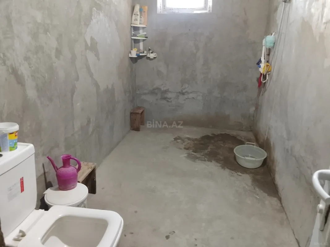 Satılır 6 otaqlı həyət evi 150 m²