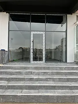 Satılır obyekt 44 m²