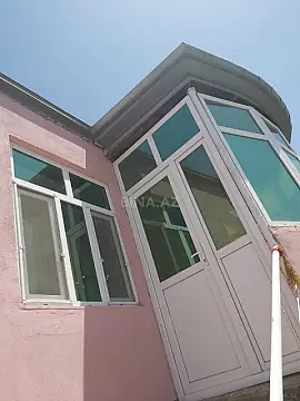 Satılır 4 otaqlı həyət evi 10 m²