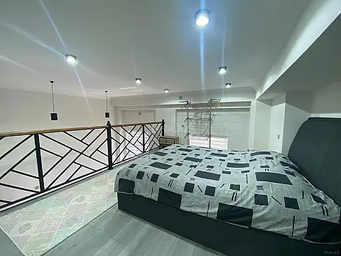 Kirayə verilir 1 otaqlı mənzil 60 m²