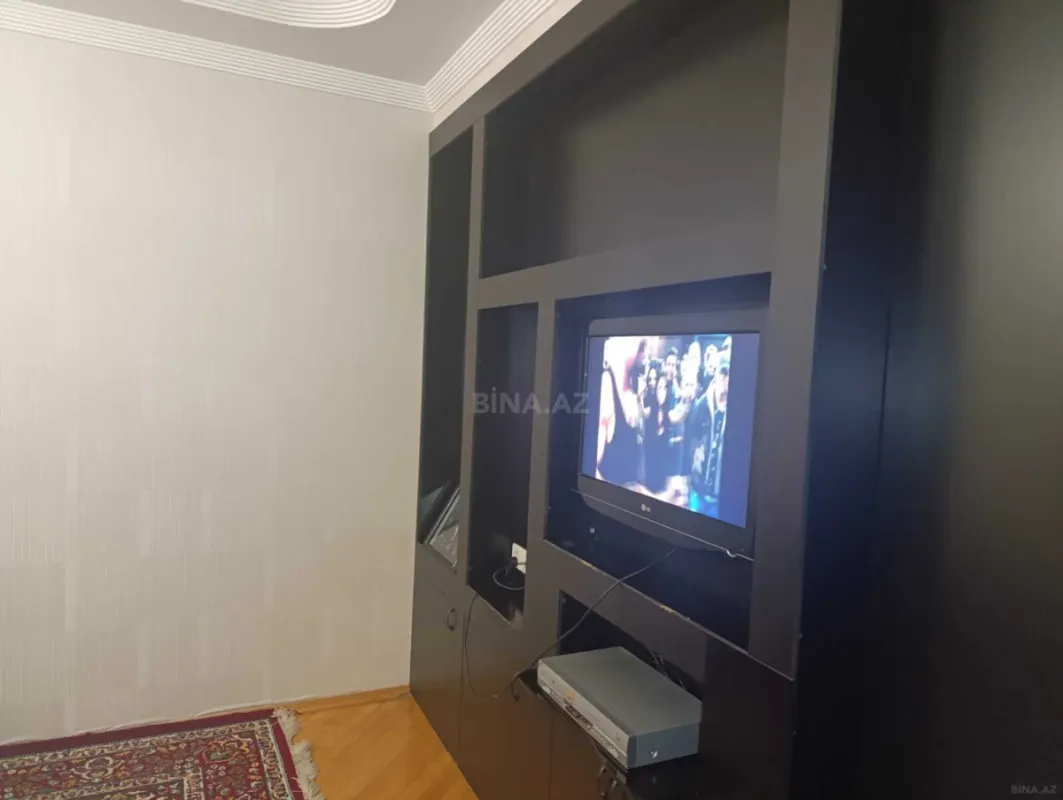 Satılır 3 otaqlı mənzil 86 m²
