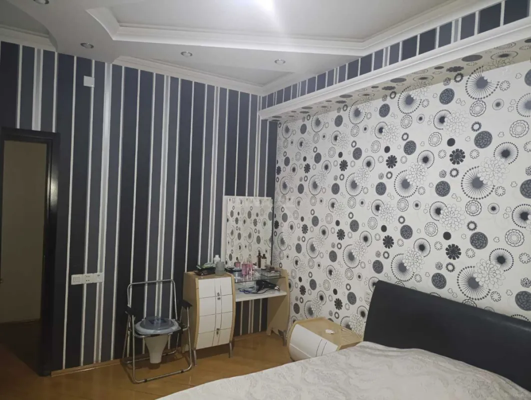 Satılır 3 otaqlı mənzil 86 m²