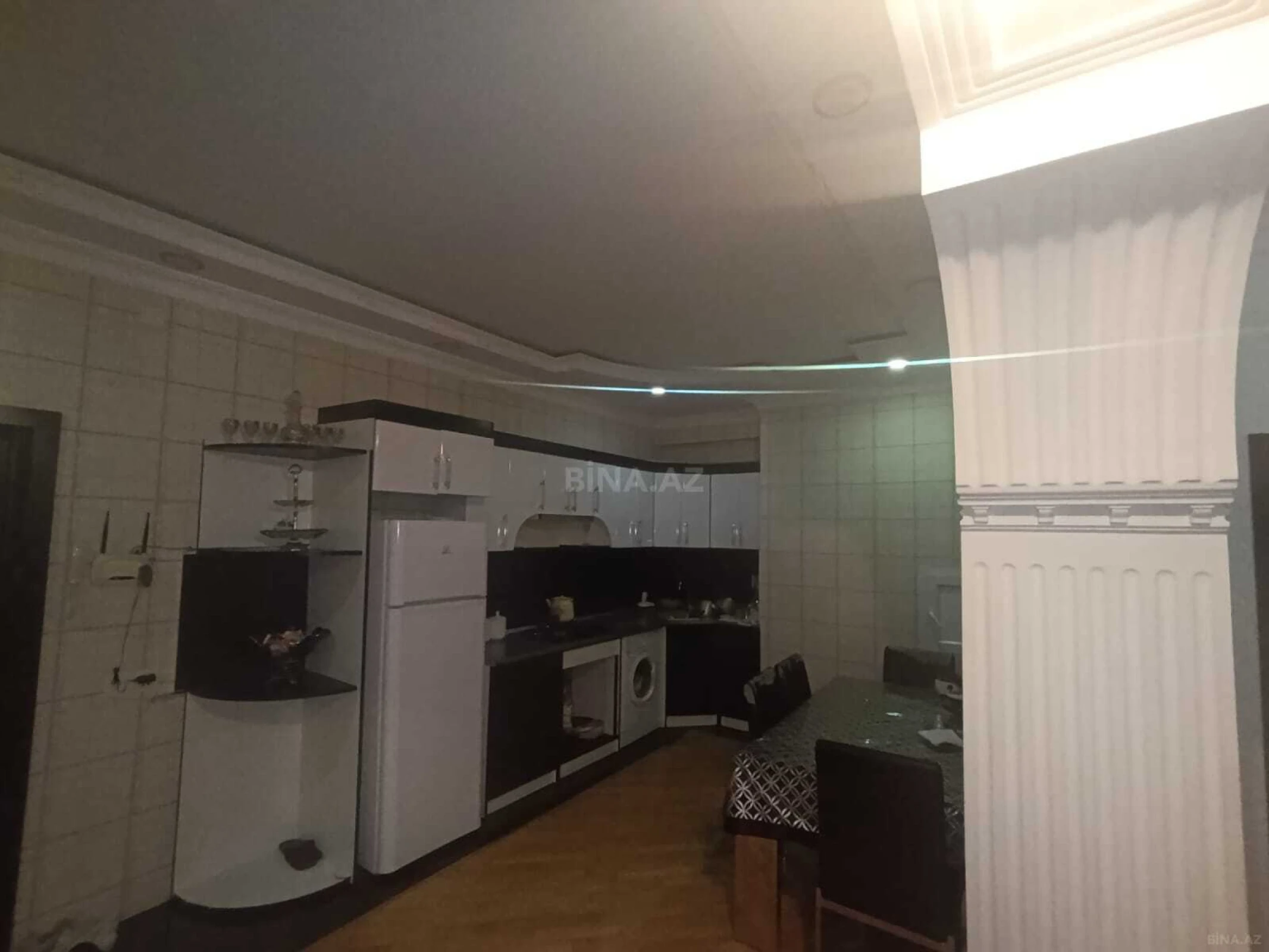 Satılır 3 otaqlı mənzil 86 m²