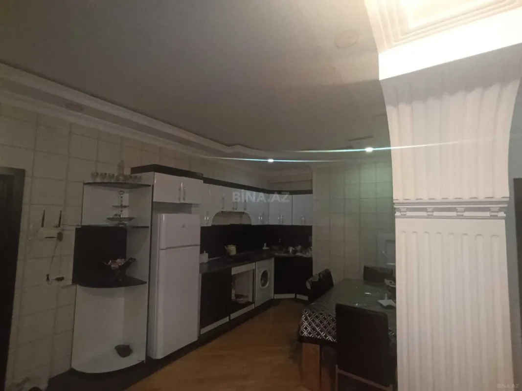 Satılır 3 otaqlı mənzil 86 m²