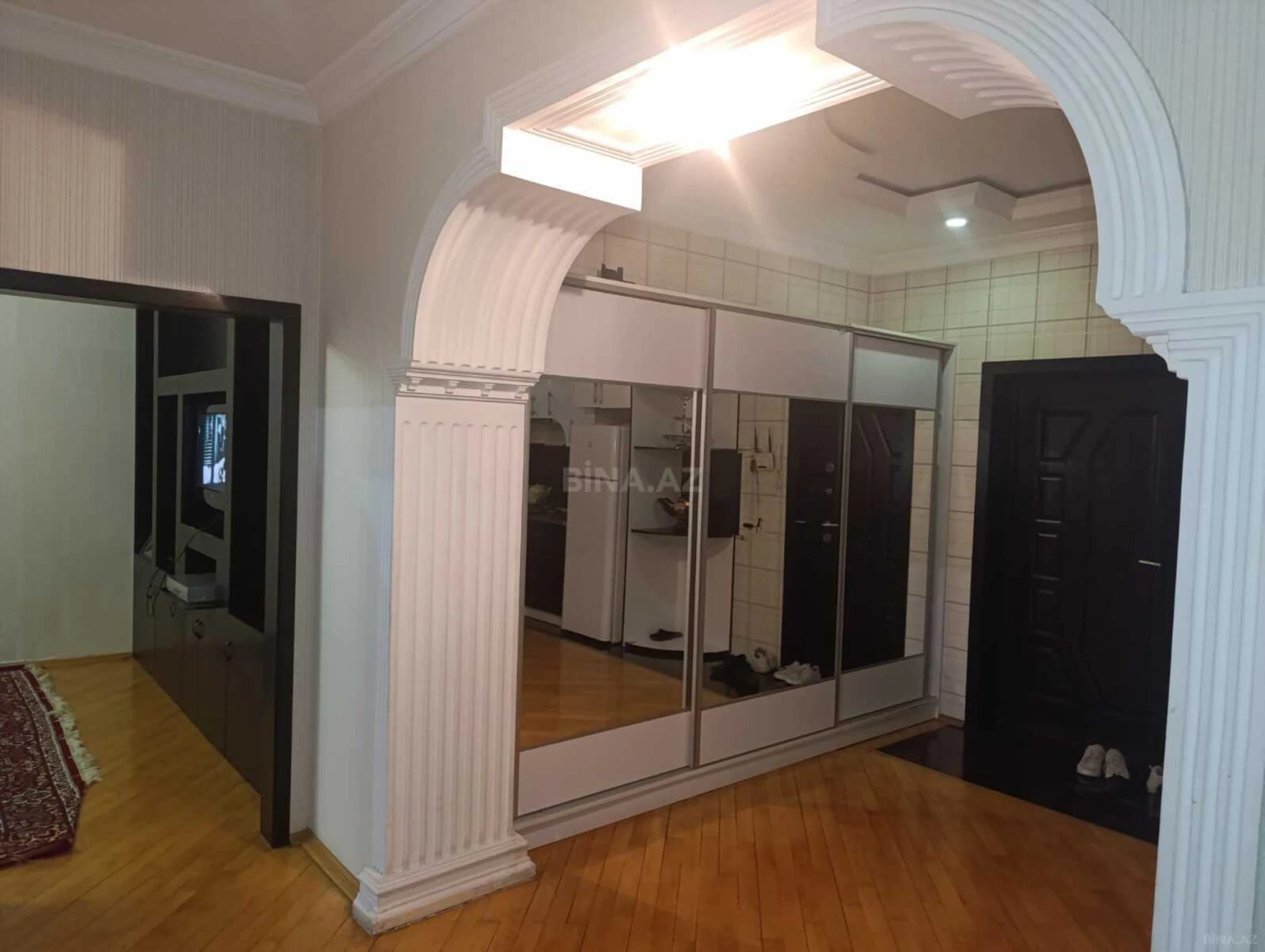 Satılır 3 otaqlı mənzil 86 m²