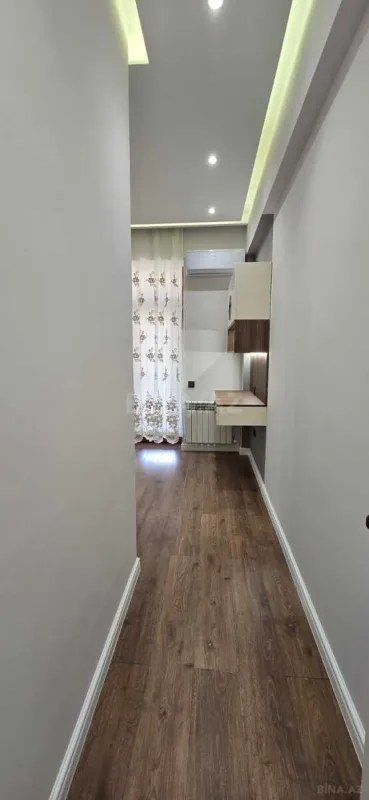 Satılır 4 otaqlı mənzil 155 m²