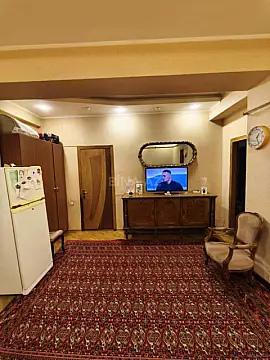 Satılır 2 otaqlı mənzil 70 m² — Bakı, İnşaatçılar 2 otaq 70.00 m²