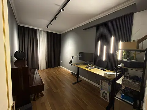 Satılır 3 otaqlı mənzil 115 m²