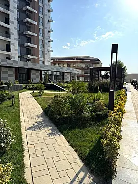 Satılır 2 otaqlı mənzil 109 m²
