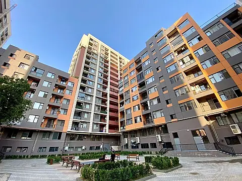 Satılır 3 otaqlı mənzil 105 m² — Bakı 3 otaq 105.00 m²