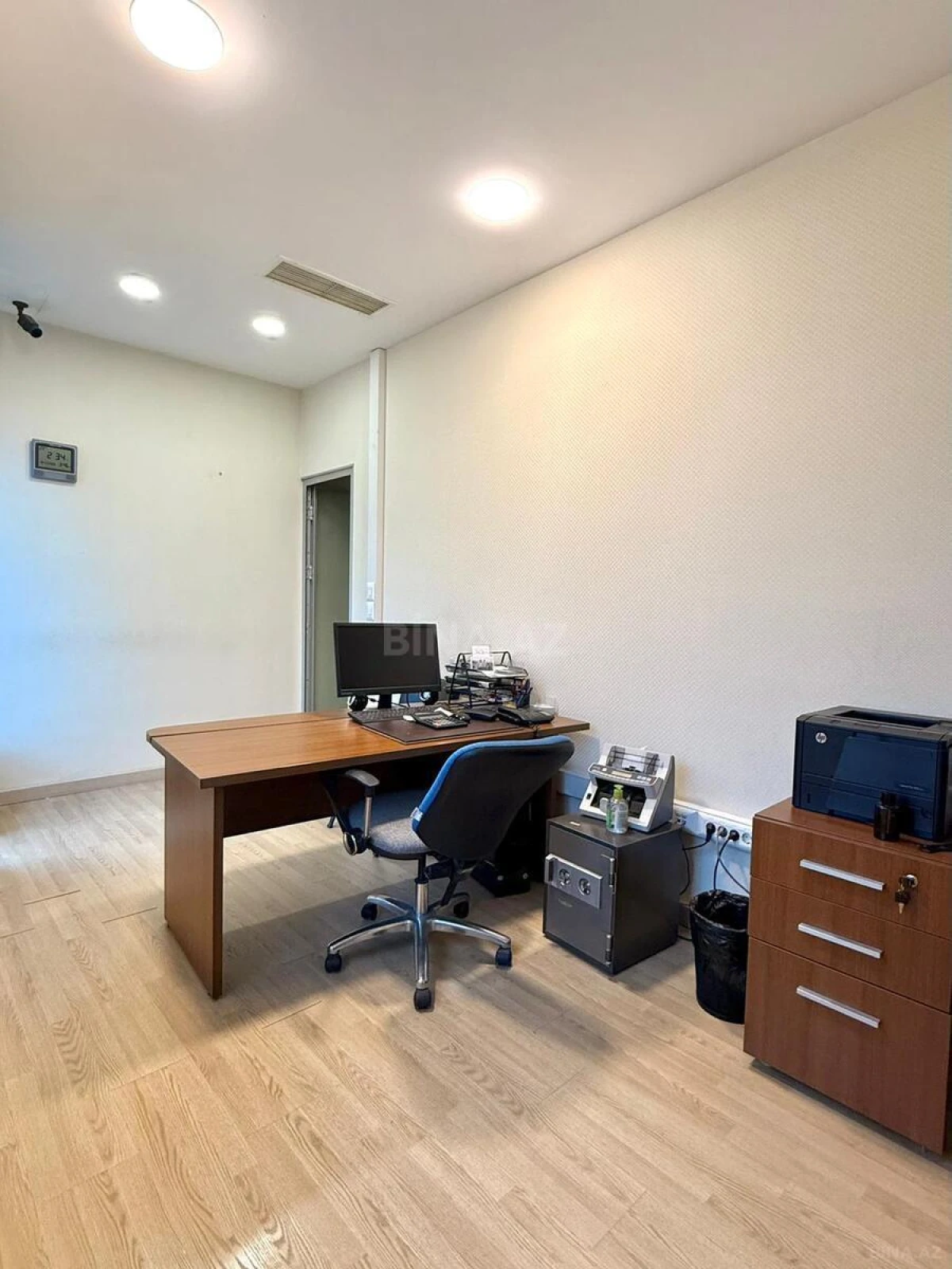 Kirayə verilir 6 otaqlı ofis 170 m²