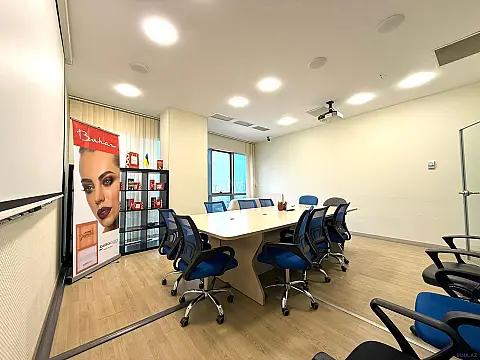 Kirayə verilir 6 otaqlı ofis 170 m²