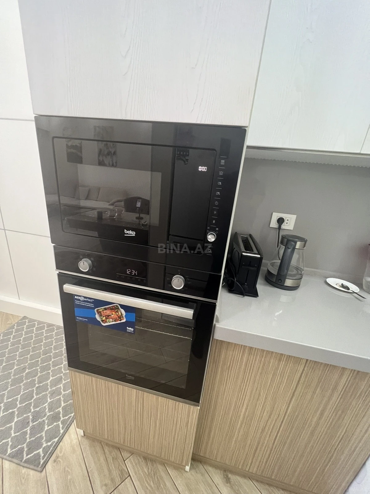 Satılır 3 otaqlı mənzil 140 m²