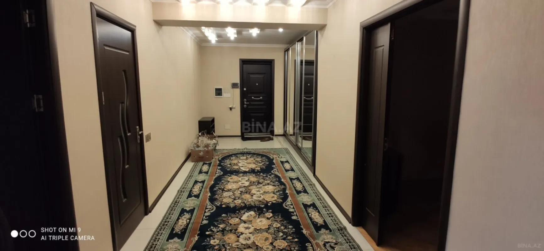Kirayə verilir 3 otaqlı mənzil 170 m²