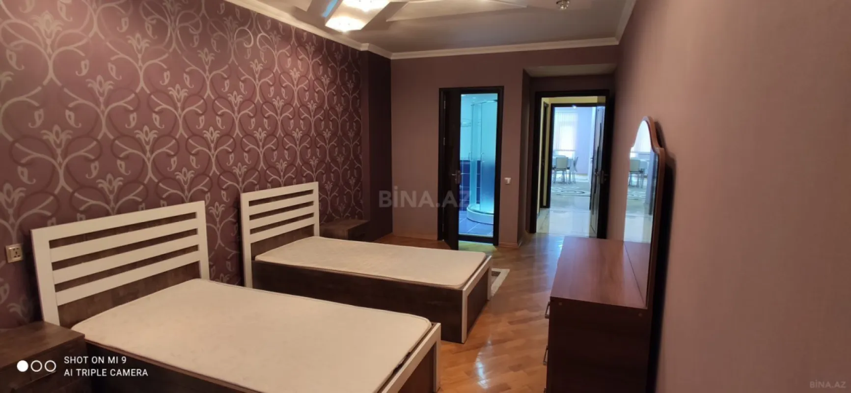 Kirayə verilir 3 otaqlı mənzil 170 m²