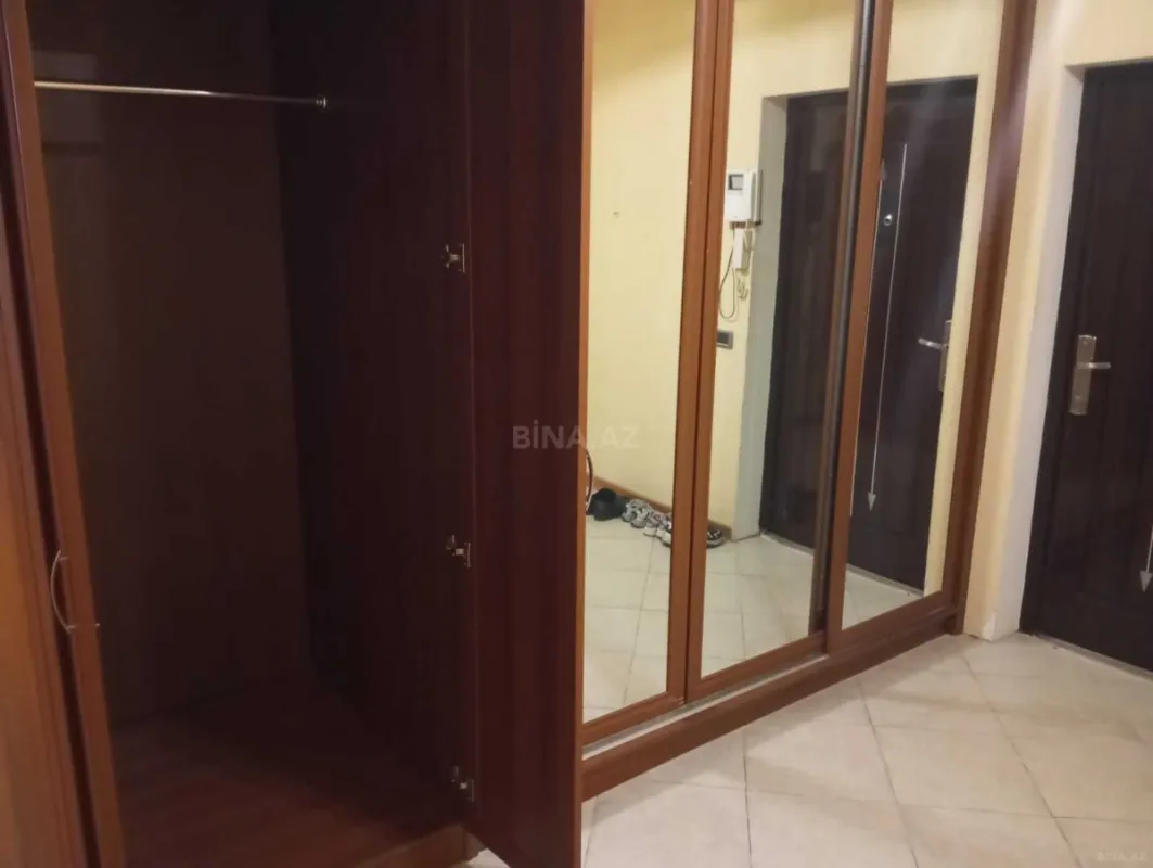 Kirayə verilir 3 otaqlı mənzil 100 m²