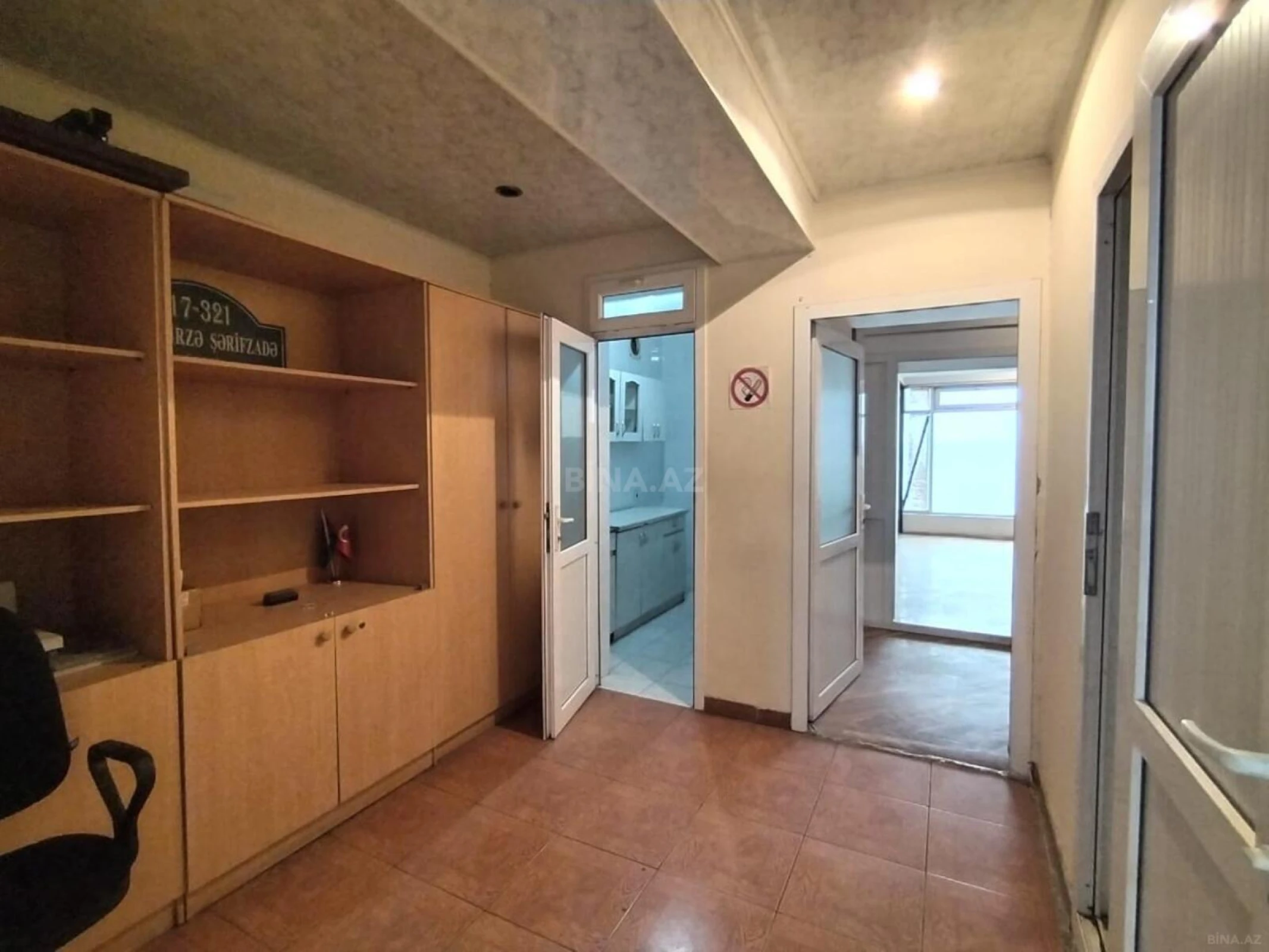 Satılır obyekt 117 m²