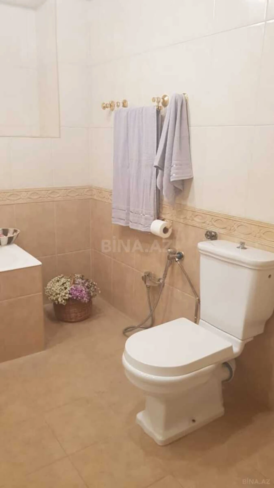 Kirayə verilir 5 otaqlı həyət evi 250 m²